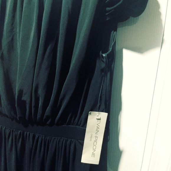 Evan-Picone Mini Dress(Black) - Picture 4 of 7